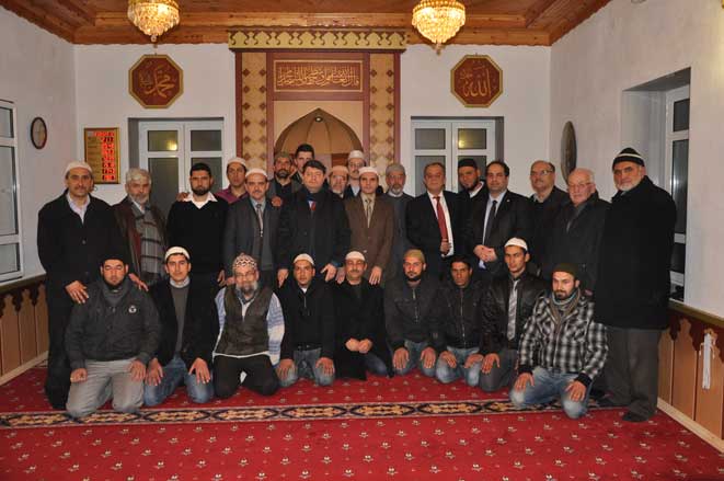 Alankuyu’da Mevlid Kandili Kutlaması Gönüllere Huzur Verdi