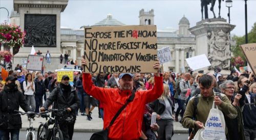 Avrupa tepkilere rağmen Kovid-19'a karşı bölgesel karantinalara hazırlanıyor