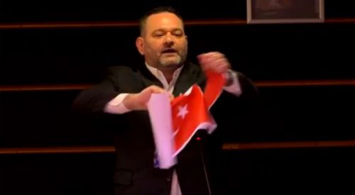 Türk düşmanı ırkçı 'Hrisi Avgi' milletvekili Lagos tutuklandı