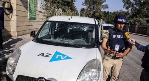 Ermenistan Terter'de gazetecileri hedef aldı