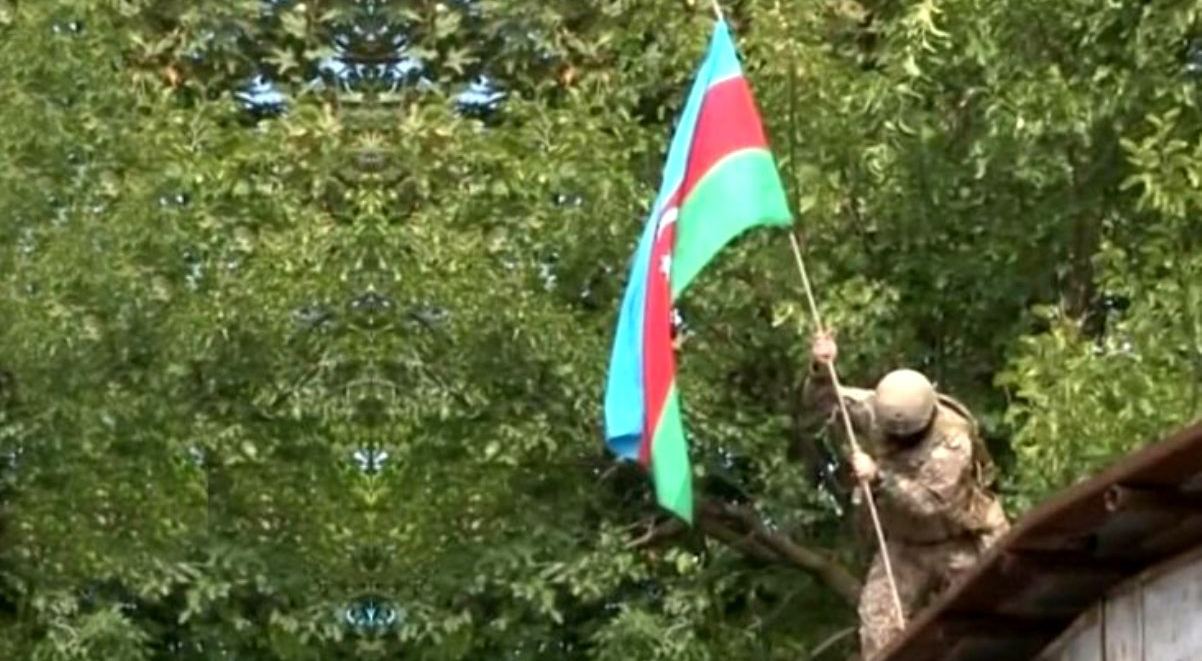 Azerbaycan ordusu 13 köyünü daha terörist Ermenistan'ın işgalinden kurtardı