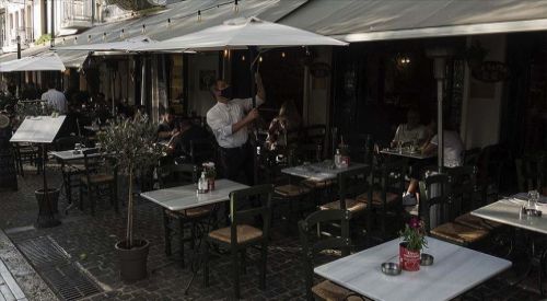 Yunanistan'da işletmeciler zor durumda