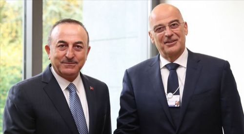 Çavuşoğlu'ndan Dendias'a 'geçmiş olsun' telefonu