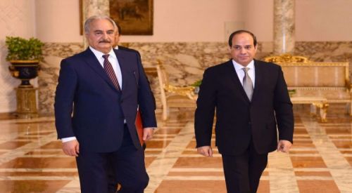Κοινοί δολοφόνοι Sisi και Haftar σκοτώνουν αδιάκριτα