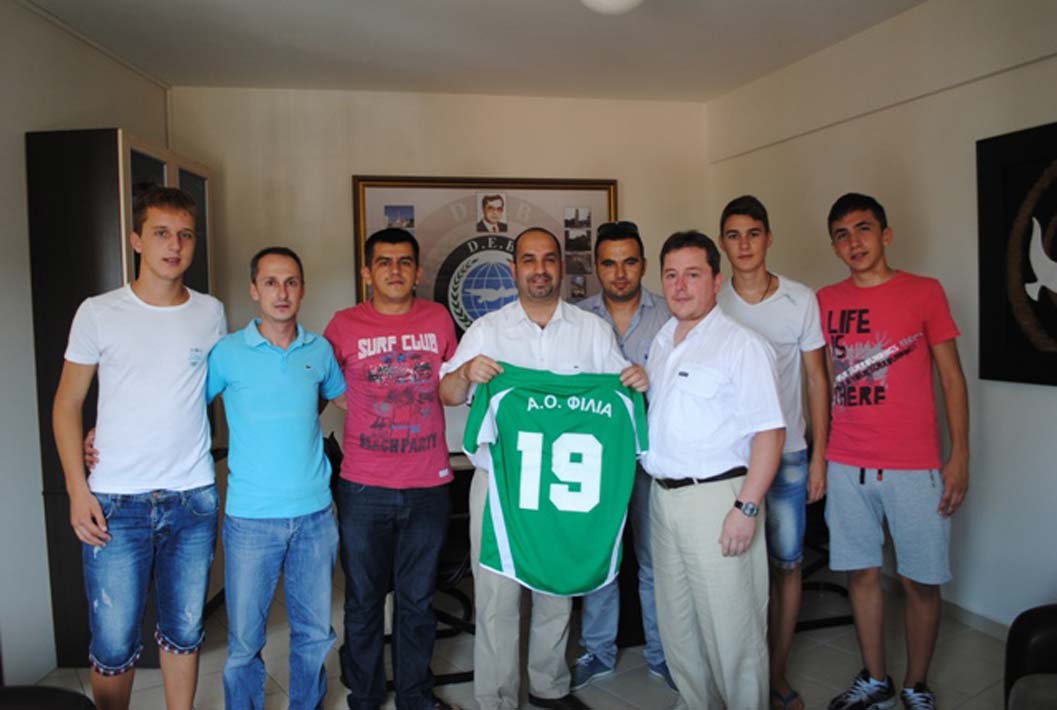 KIRMAHALLE TAKIMI DEB PARTİSİ GENEL MERKEZİNİ ZİYARET ETTİ