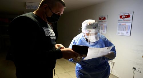 Türkiye'ye girişte 'PCR testi ibrazı zorunluluğu' uygulaması başladı