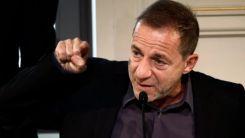 Lignadis, birden fazla çocuğa cinsel saldırı iddiasıyla gözaltına alındı