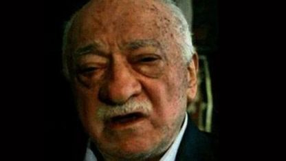 Terörist başı, teröristlerine kucak açan Yunanistan'ı yere göğe sığdıramadı