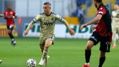 Fenerbahçe’ye Yunanistan’dan kötü haber