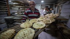 Bosna Hersek'te iftar sofralarının vazgeçilmezi bu ramazanda da somun oldu
