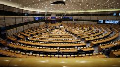 Avrupa Parlamentosu ırkçı Yunan milletvekilinin dokunulmazlığını kaldırdı