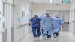 Yunanistan'da bugün açıklanan vakalarda biraz artış oldu