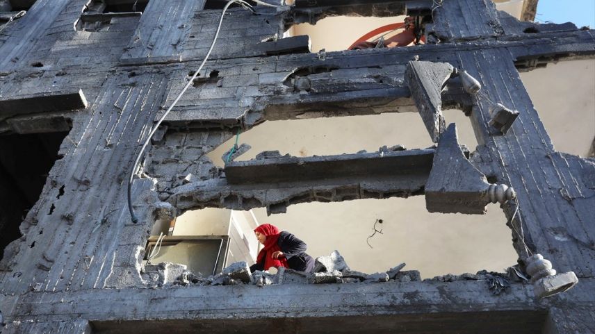 Filistinliler harabeye dönen evlerine geri döndü