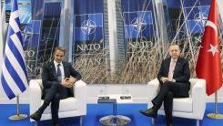 Cumhurbaşkanı Erdoğan ile Başbakan Miçotakis Brüksel'de görüştü