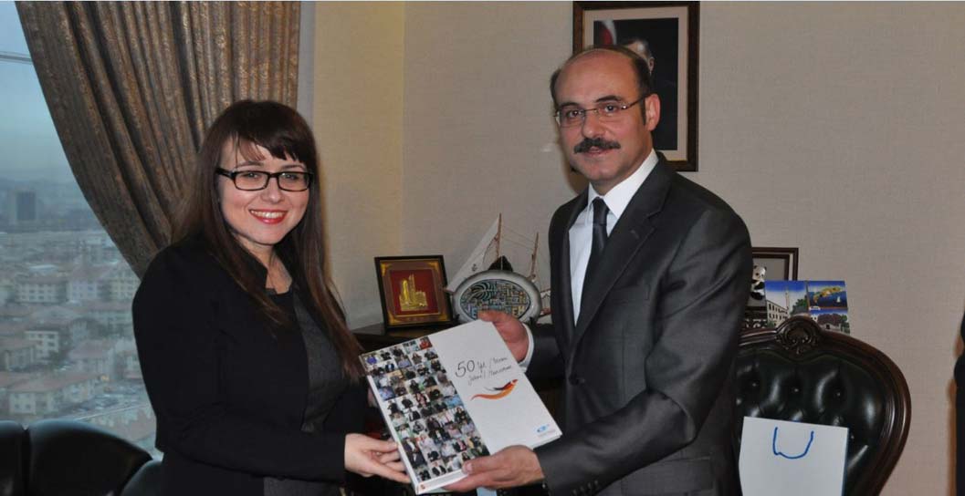 CDU’nun ilk Türk milletvekili Cemile Yusuf  YTB’yi ziyaret etti
