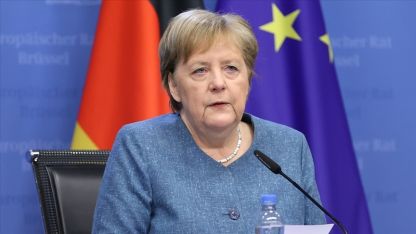 Merkel'den, Macaristan ve Polonya ile ilgili tartışmada AB’nin bölünmemesi uyarısı