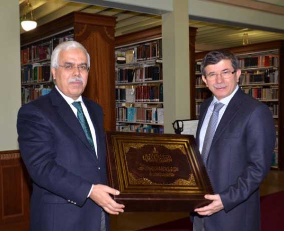 Ahmet Davutoğlu, Halit Eren’i makamında ziyaret etti