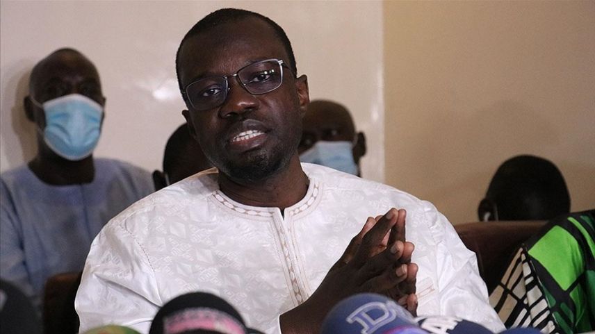 Sonko: Fransa'nın artık elini gırtlağımızdan çekmesinin zamanı geldi