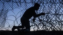 Yunanistan'a geçmeye çalışan biri FETÖ mensubu 2 kişi yakalandı