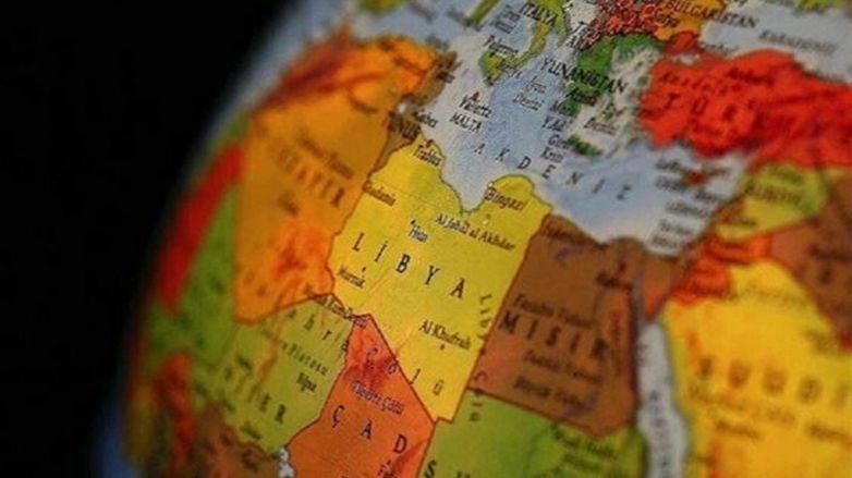 Yunanistan ile Libya arasında ikili ilişkilerin geliştirilmesi için görüşme