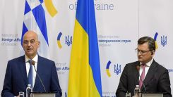 Dendias: "Ukrayna'nın Türkiye ile yakınlaşmasından rahatsızız"