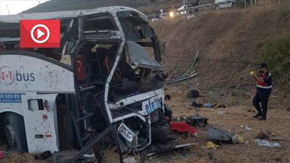 Türkiye'de yolcu otobüsü devrildi: 14 ölü, 18 yaralı