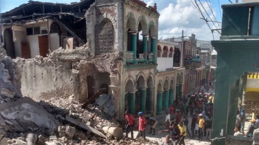 Haiti: Depremde ölenlerin sayısı 2 bin 207'ye yükseldi