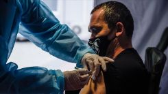 Dünyada 5 milyar dozdan fazla Kovid-19 aşısı yapıldı