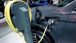 2032'de satılan binek araçların yarısı elektrikli olacak