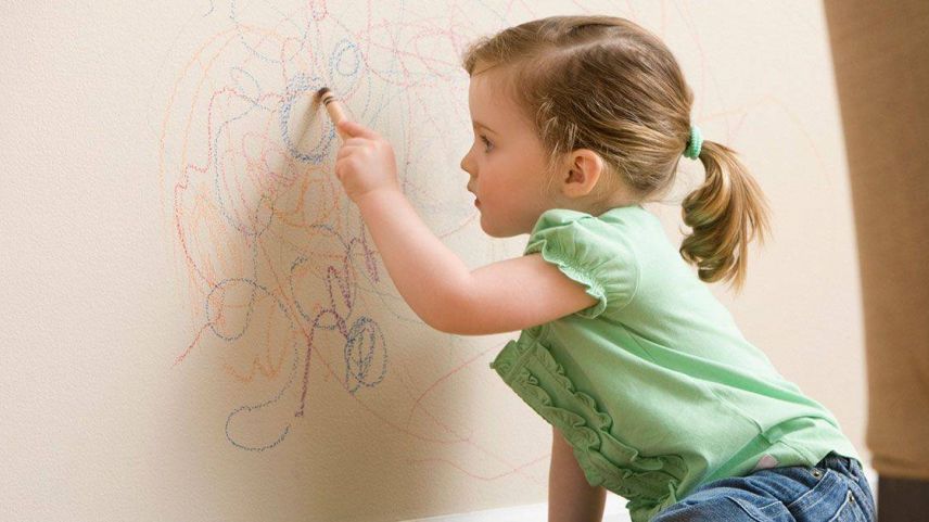 Duvardaki kalem lekelerine pratik çözümler