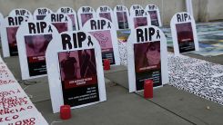 İngiltere'de sömürgecilik karşıtı gösteri düzenlendi