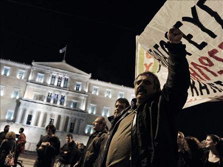 Στους δρόμους ξεχύθηκαν οι αγρότες