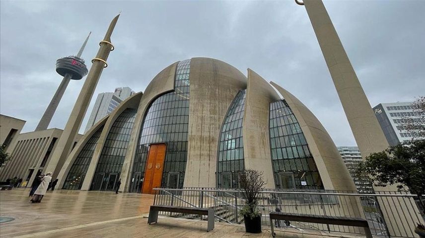 Almanya: DİTİB Köln Merkez Camisi'ne kundaklama girişimi
