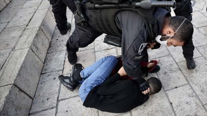 İsrail, 2021'de 1149 Filistinli çocuğu gözaltına aldı
