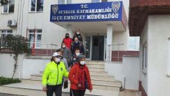 FETÖ üyesi olmaktan yargılanan 4 sanık Yunanistan'a kaçarken yakalandı