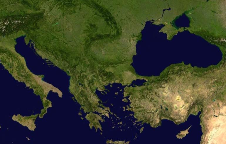 Η ΕΠΙΚΑΙΡΟΤΗΤΑ ΣΤΑ ΒΑΛΚΑΝΙΑ