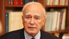 Eski Cumhurbaşkanı Karolos Papulyas yaşamını yitirdi