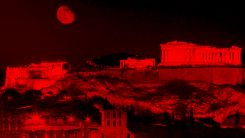 Akropoli'de çekilen müstehcen sahne Yunanistan’ı ayağa kaldırdı