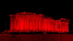 Kültür Bakanlığı, Akropoli'de cinsel içerikli film çekenleri yargı önüne çıkarmaya yemin etti