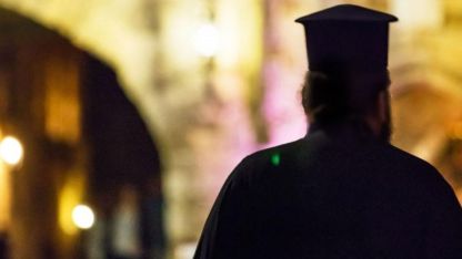 Aşısız papaz 41 yaşında koronadan öldü