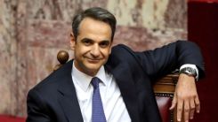 Miçotakis: ABD'nin EastMed'den desteğini çekmesi önemli değil