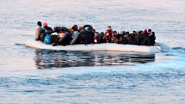 Yunanistan'ın sığınmacıları darp ederek açık denize bıraktığı ileri sürüldü