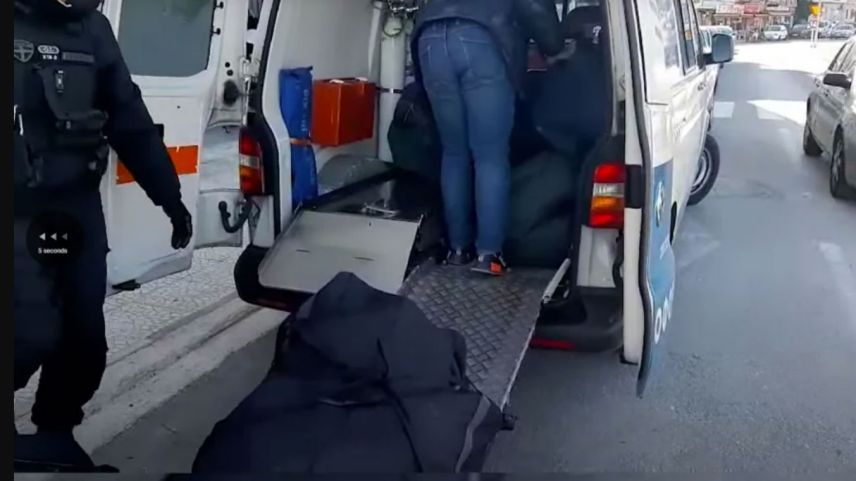 Ambulansta 320 kilo esrar ele geçirildi