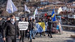 Kosova'da Bosna Hersek'e destek yürüyüşü 