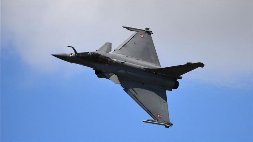 Fransız Rafale uçakları Yunanistan'a geldi