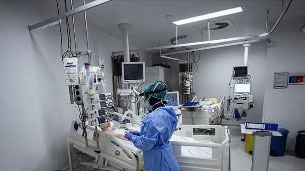 Yunanistan'da bugün tespit edilen vakalar açıklandı