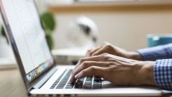 Hükümetten öğretmenlere 200 euro’luk kupon