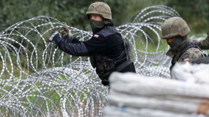 Polonya 394 milyon dolarlık duvar örüyor