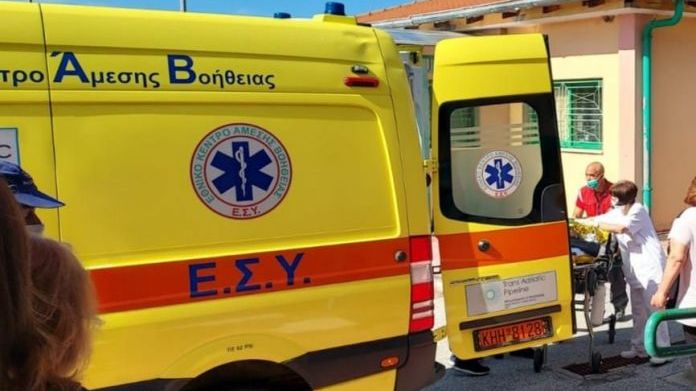 Βουτιά θανάτου: 19χρονος έπεσε από τον πέμπτο όροφο