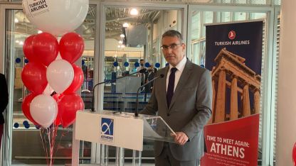 THY, Atina'ya yapılan ilk yurt dışı seferinin 75. yıl dönümünü kutladı